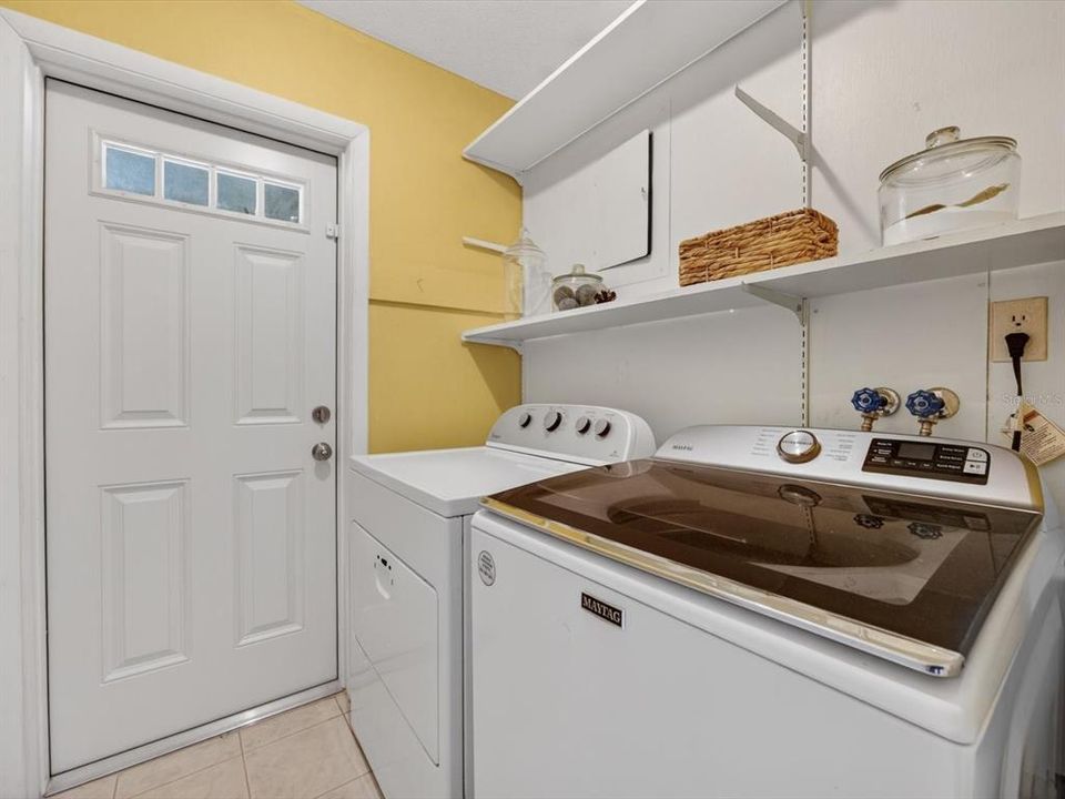 For Sale: $495,000 (4 beds, 2 baths, 1596 Square Feet)