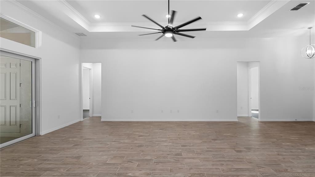For Sale: $824,900 (4 beds, 3 baths, 2604 Square Feet)