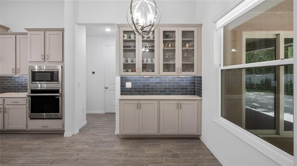 For Sale: $824,900 (4 beds, 3 baths, 2604 Square Feet)