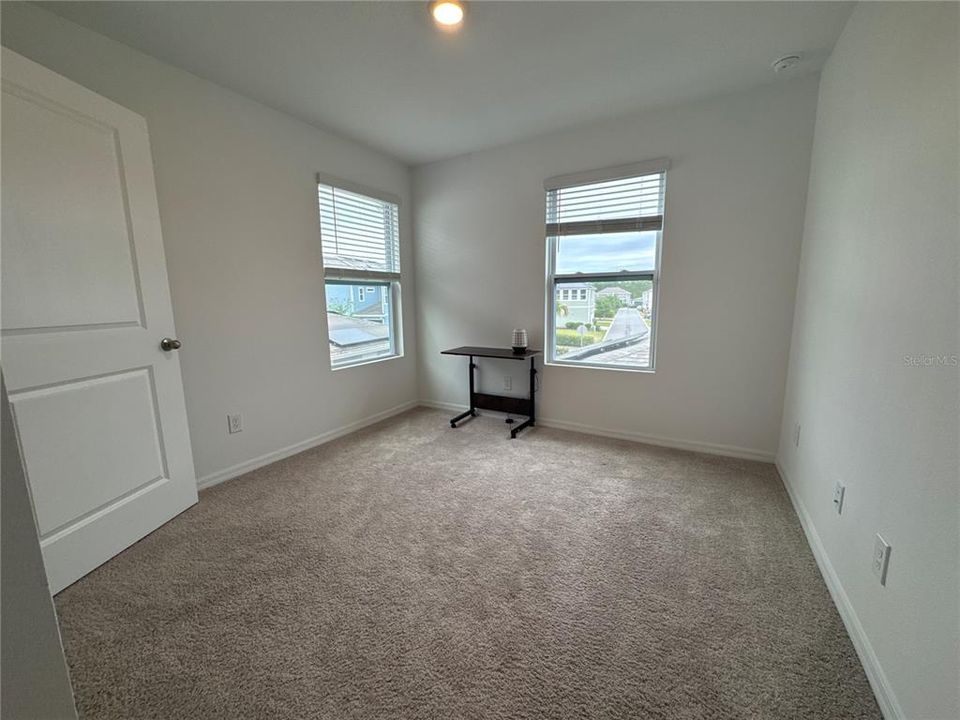 Active With Contract: $2,300 (3 beds, 2 baths, 1692 Square Feet)
