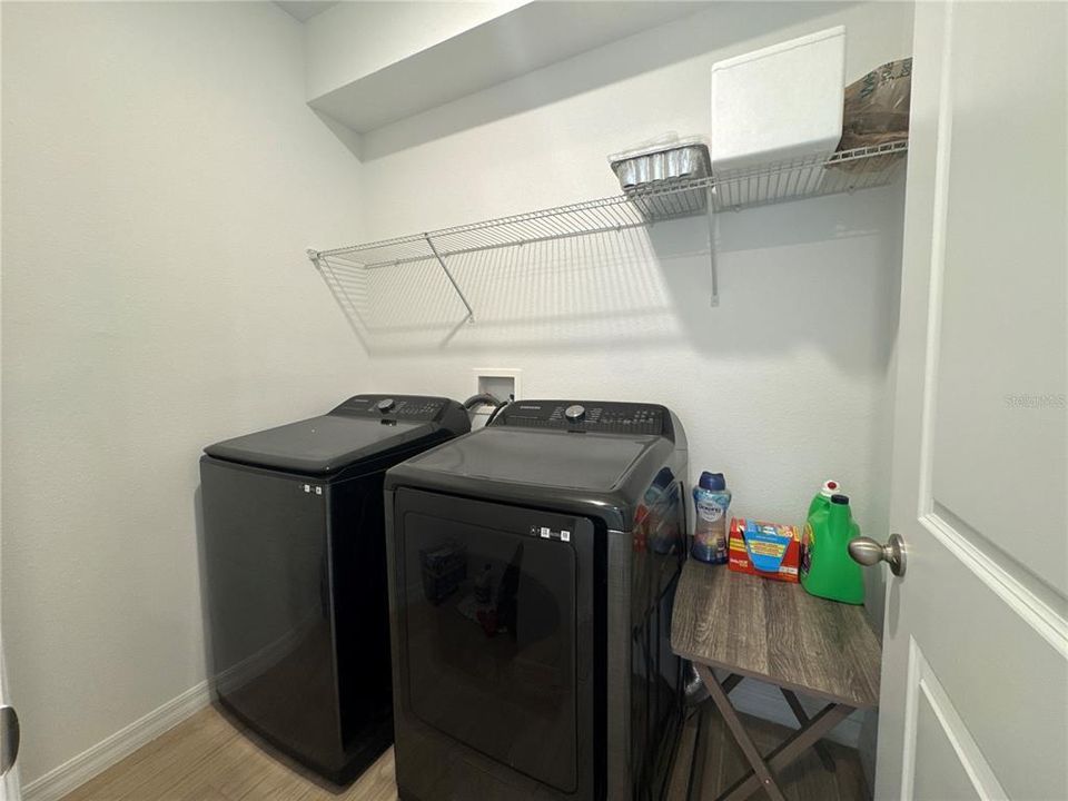 Active With Contract: $2,300 (3 beds, 2 baths, 1692 Square Feet)