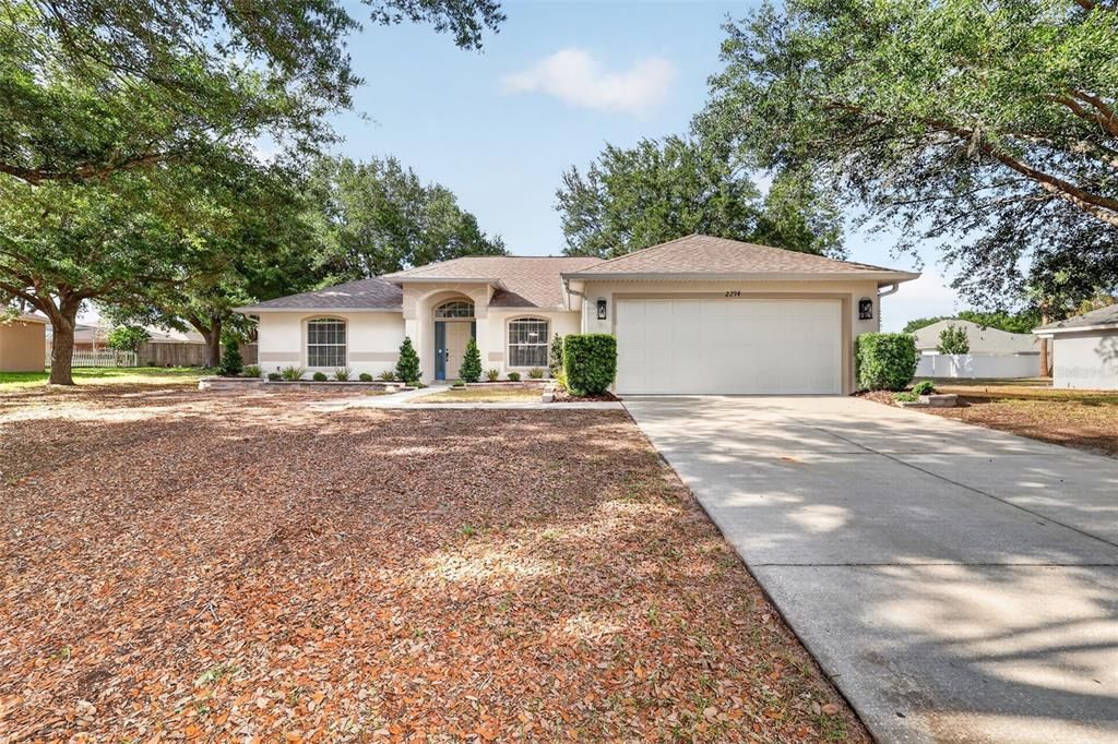 For Sale: $359,900 (4 beds, 2 baths, 1820 Square Feet)