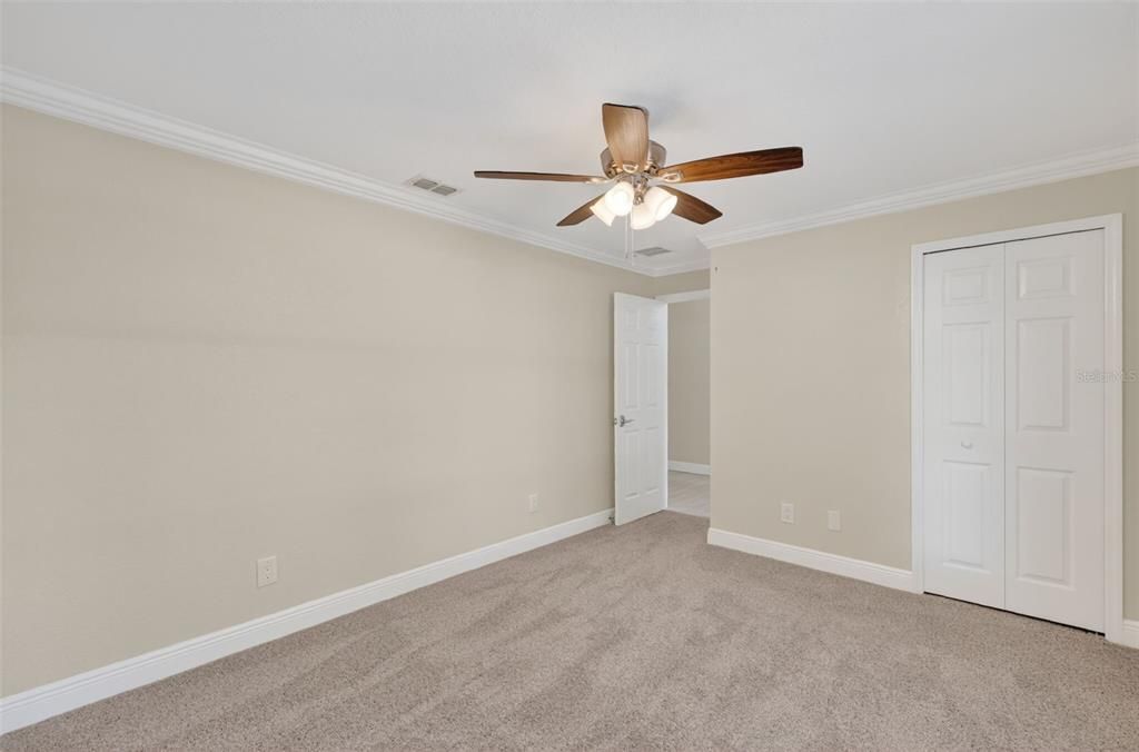 For Sale: $359,900 (4 beds, 2 baths, 1820 Square Feet)