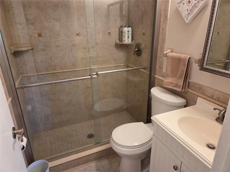 En Venta: $94,900 (1 camas, 2 baños, 912 Pies cuadrados)