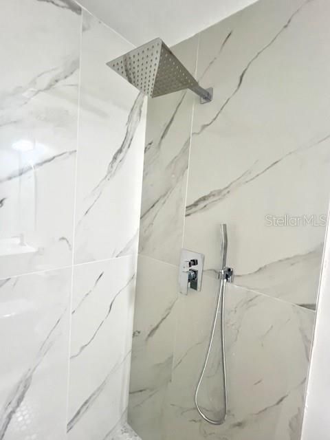 Под контрактом: $220,000 (2 спален, 2 ванн, 1135 Квадратных фут)