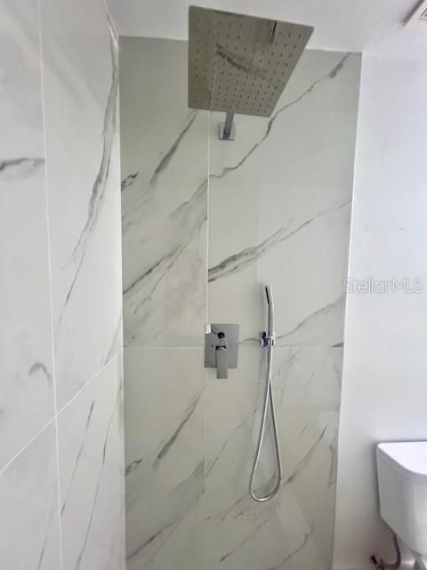 Под контрактом: $220,000 (2 спален, 2 ванн, 1135 Квадратных фут)
