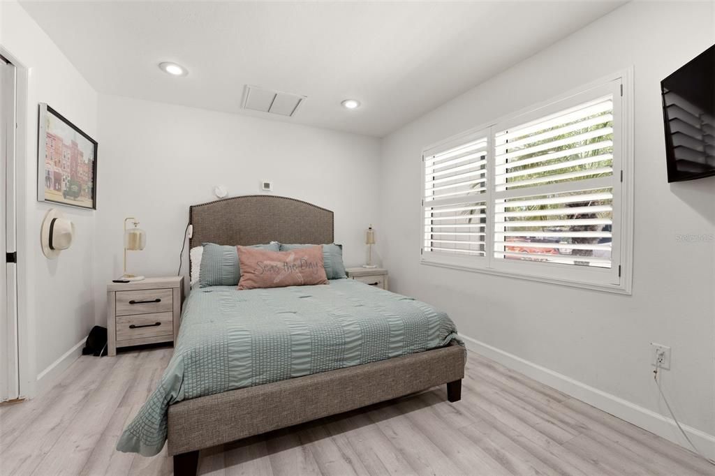 For Sale: $3,290,000 (5 beds, 3 baths, 3446 Square Feet)
