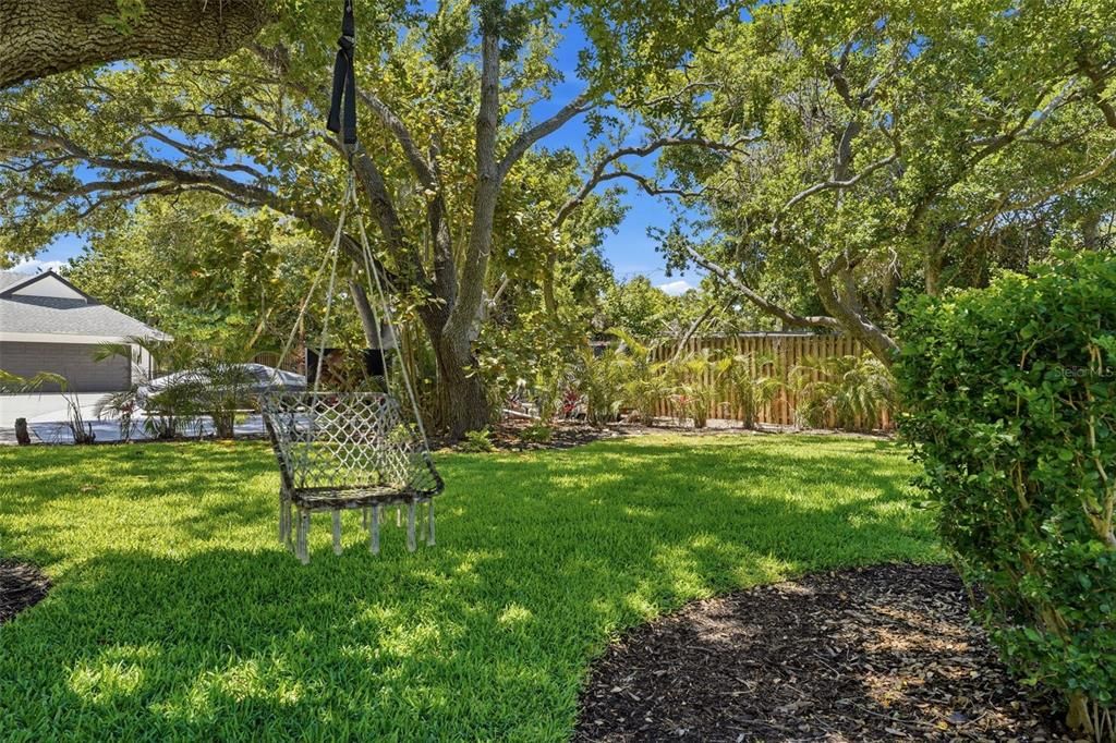 For Sale: $3,290,000 (5 beds, 3 baths, 3446 Square Feet)