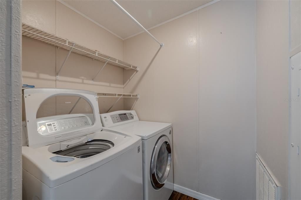 На продажу: $259,000 (3 спален, 2 ванн, 1512 Квадратных фут)