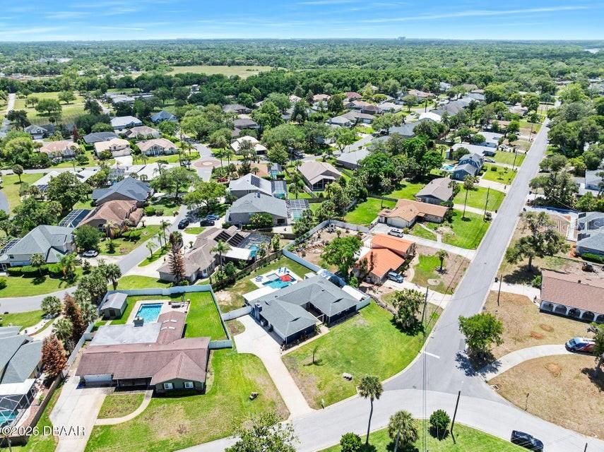 En Venta: $514,900 (4 camas, 2 baños, 2062 Pies cuadrados)