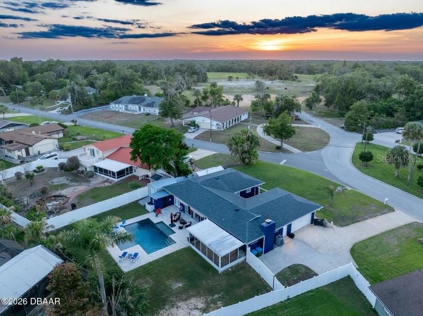 En Venta: $514,900 (4 camas, 2 baños, 2062 Pies cuadrados)