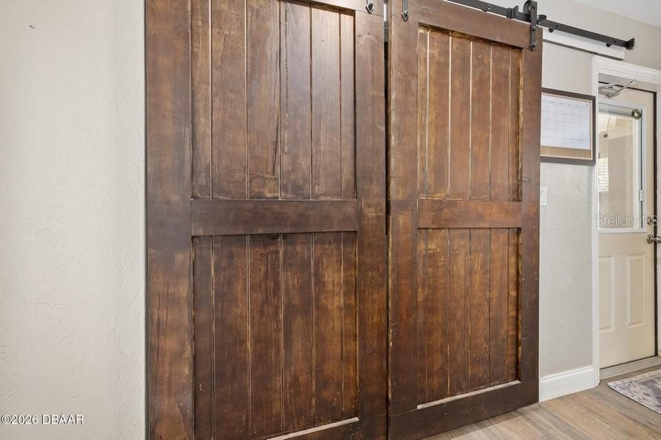En Venta: $514,900 (4 camas, 2 baños, 2062 Pies cuadrados)