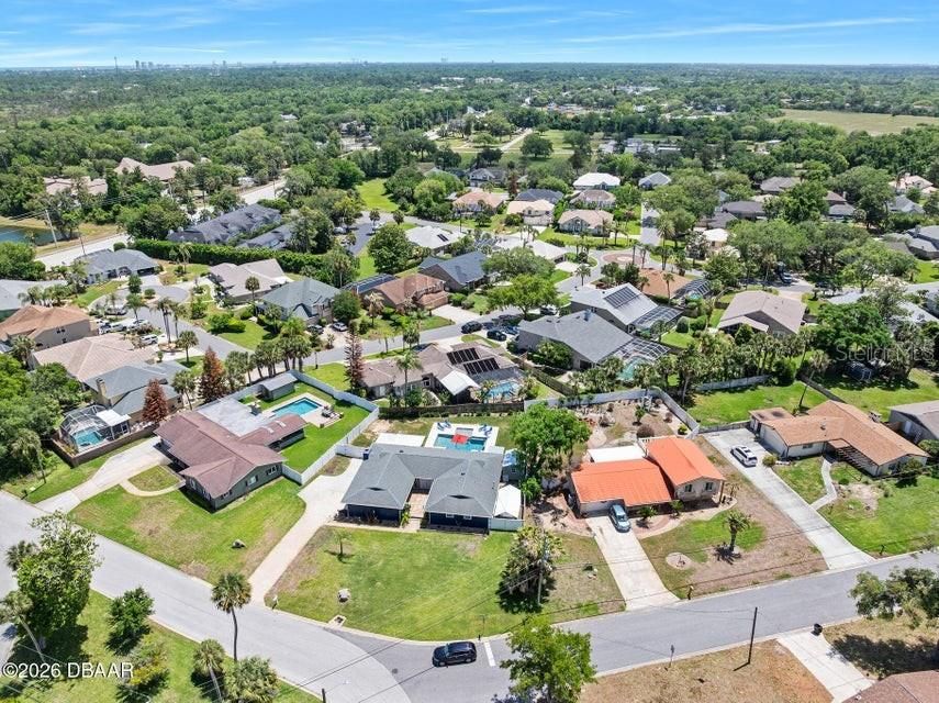 En Venta: $514,900 (4 camas, 2 baños, 2062 Pies cuadrados)