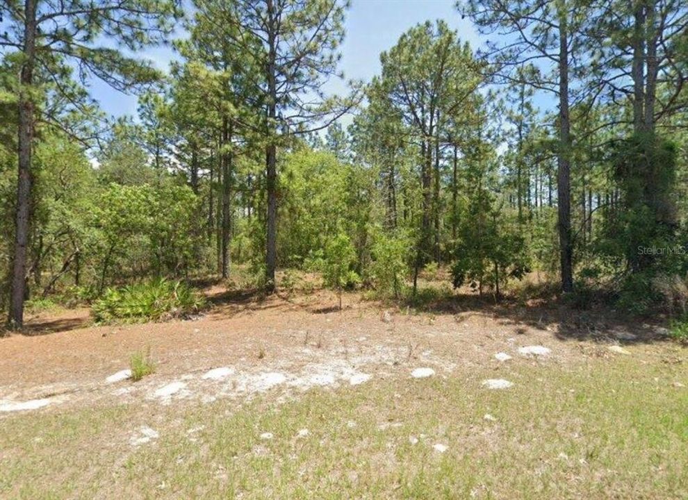 Vendido Recientemente: $115,000 (2.18 acres)