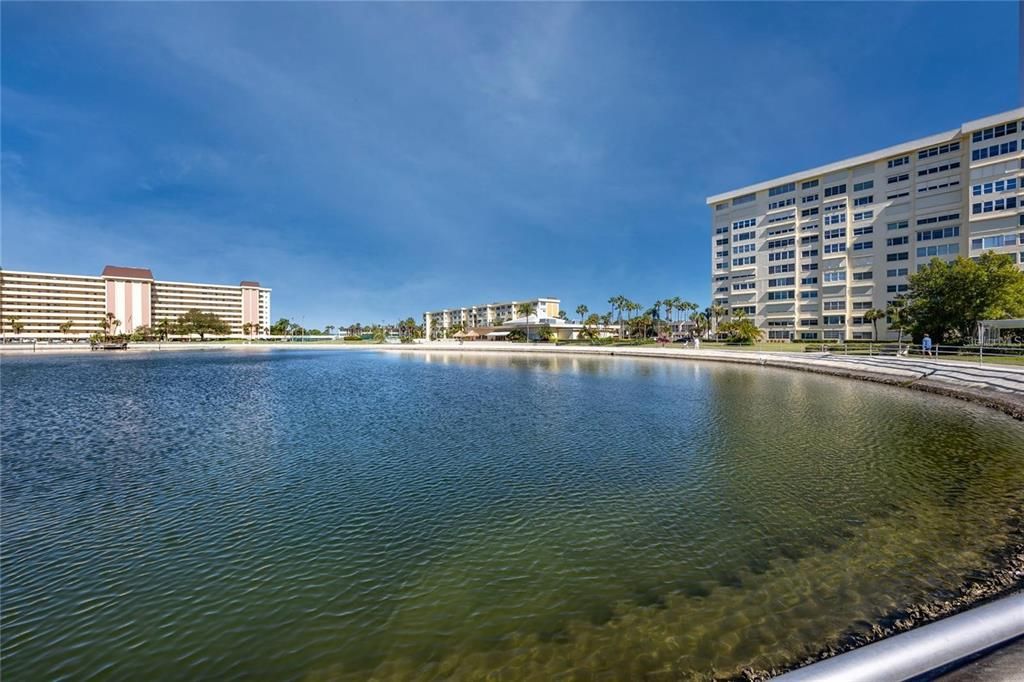 Active With Contract: $125,000 (0 beds, 1 baths, 530 Square Feet)