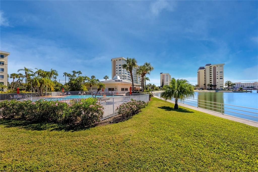 Active With Contract: $125,000 (0 beds, 1 baths, 530 Square Feet)