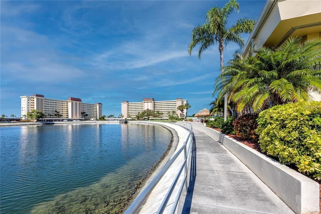 Active With Contract: $125,000 (0 beds, 1 baths, 530 Square Feet)