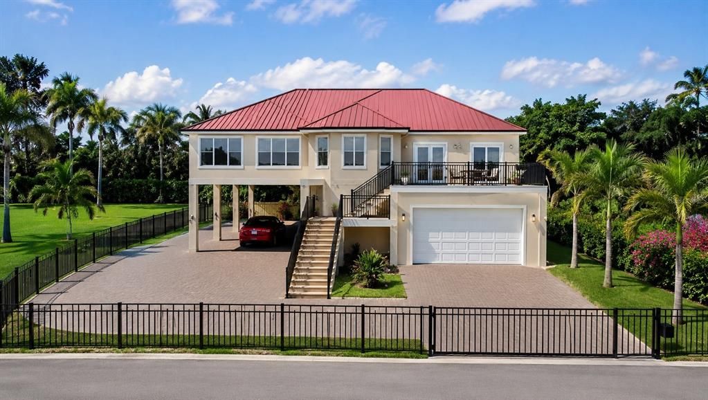 На продажу: $250,000 (0.33 acres)