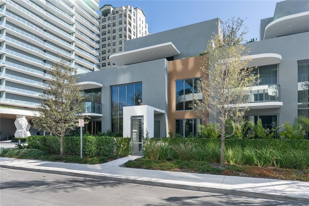 На продажу: $3,199,000 (3 спален, 4 ванн, 3699 Квадратных фут)