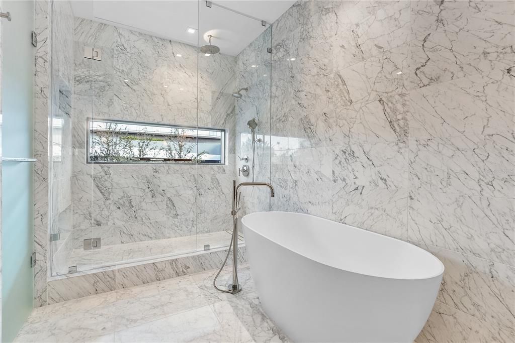 На продажу: $3,199,000 (3 спален, 4 ванн, 3699 Квадратных фут)