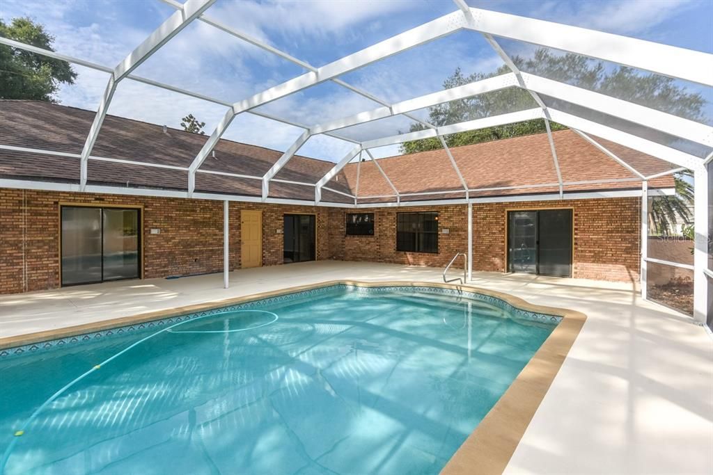На продажу: $469,900 (4 спален, 3 ванн, 2544 Квадратных фут)