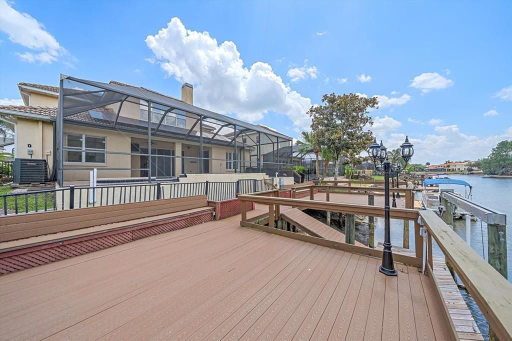 For Sale: $810,000 (6 beds, 3 baths, 3689 Square Feet)