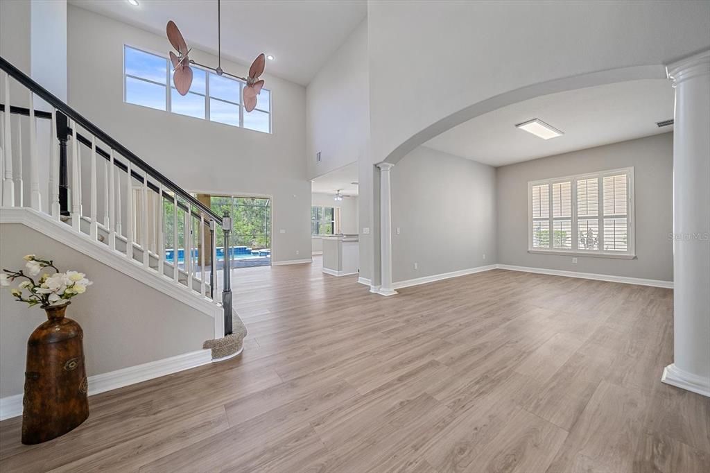 For Sale: $810,000 (6 beds, 3 baths, 3689 Square Feet)