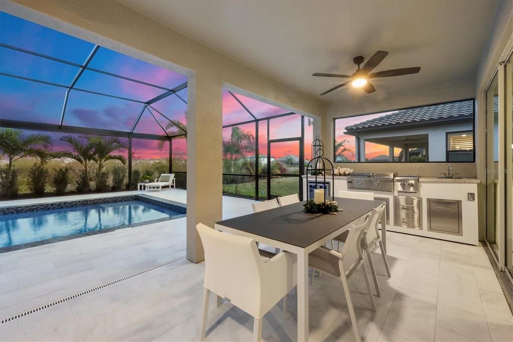 For Sale: $1,275,000 (4 beds, 4 baths, 3173 Square Feet)