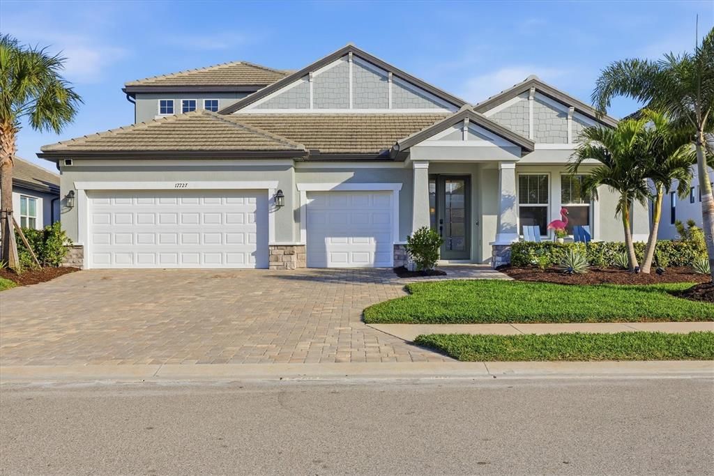 For Sale: $1,275,000 (4 beds, 4 baths, 3173 Square Feet)