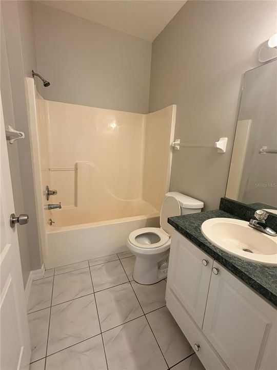 For Rent: $1,750 (2 beds, 2 baths, 1005 Square Feet)