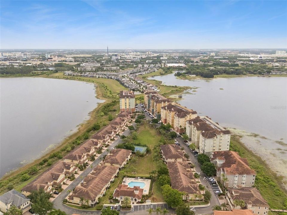 На продажу: $539,900 (2 спален, 2 ванн, 2162 Квадратных фут)