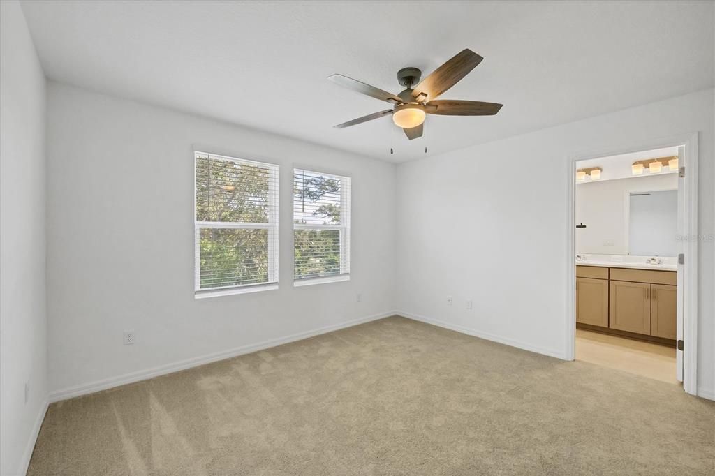 For Rent: $2,050 (3 beds, 2 baths, 1373 Square Feet)