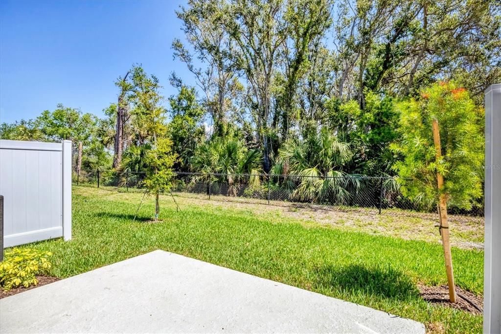 For Rent: $2,050 (3 beds, 2 baths, 1373 Square Feet)