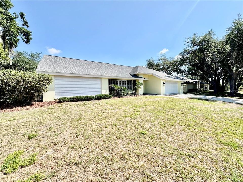 For Sale: $529,900 (4 beds, 2 baths, 2567 Square Feet)