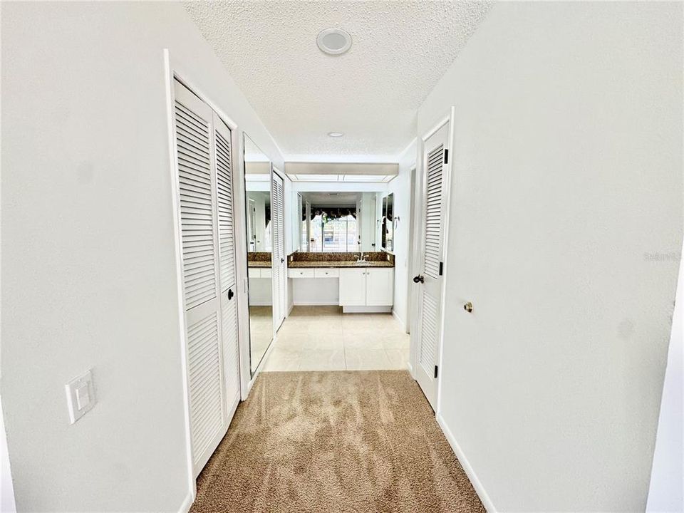 For Sale: $529,900 (4 beds, 2 baths, 2567 Square Feet)