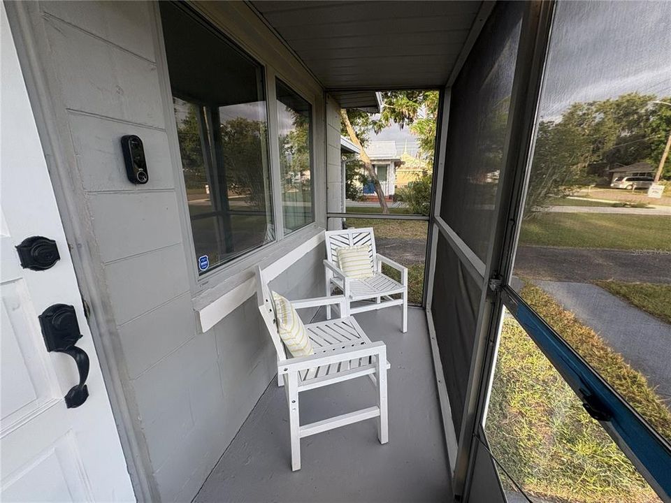 Activo con contrato: $237,000 (3 camas, 2 baños, 1178 Pies cuadrados)