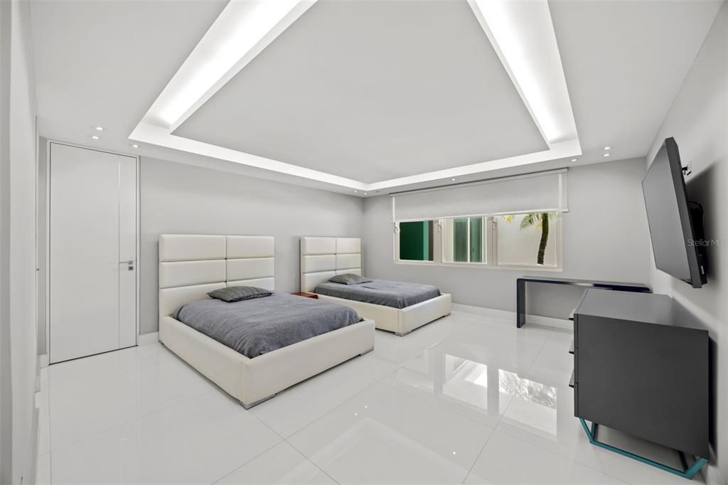 En Venta: $9,000,000 (6 camas, 7 baños, 8000 Pies cuadrados)