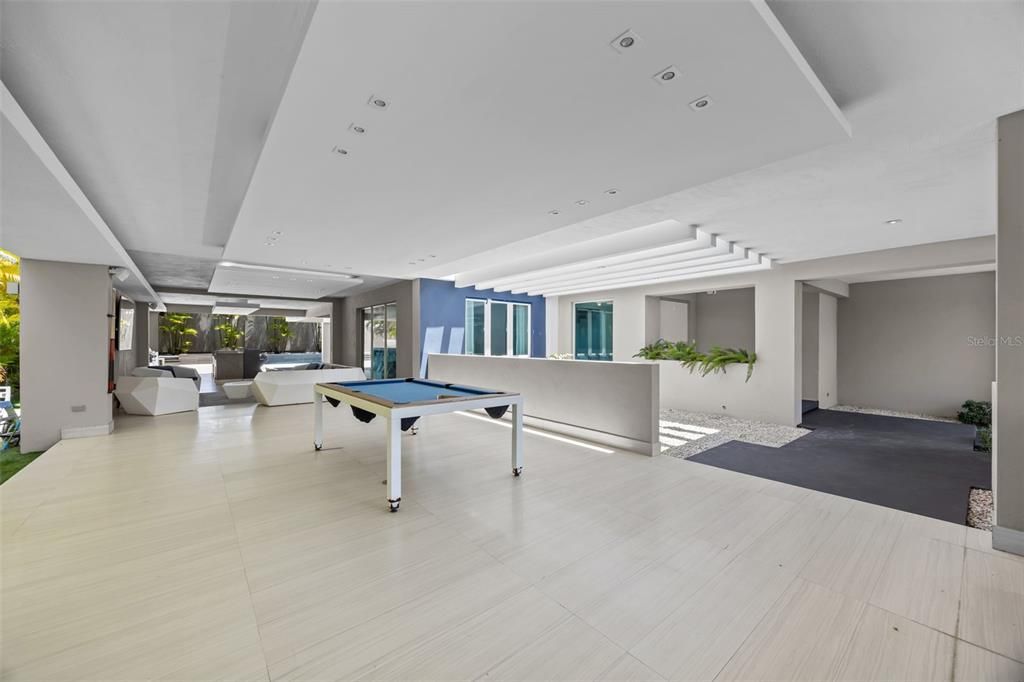 En Venta: $9,000,000 (6 camas, 7 baños, 8000 Pies cuadrados)