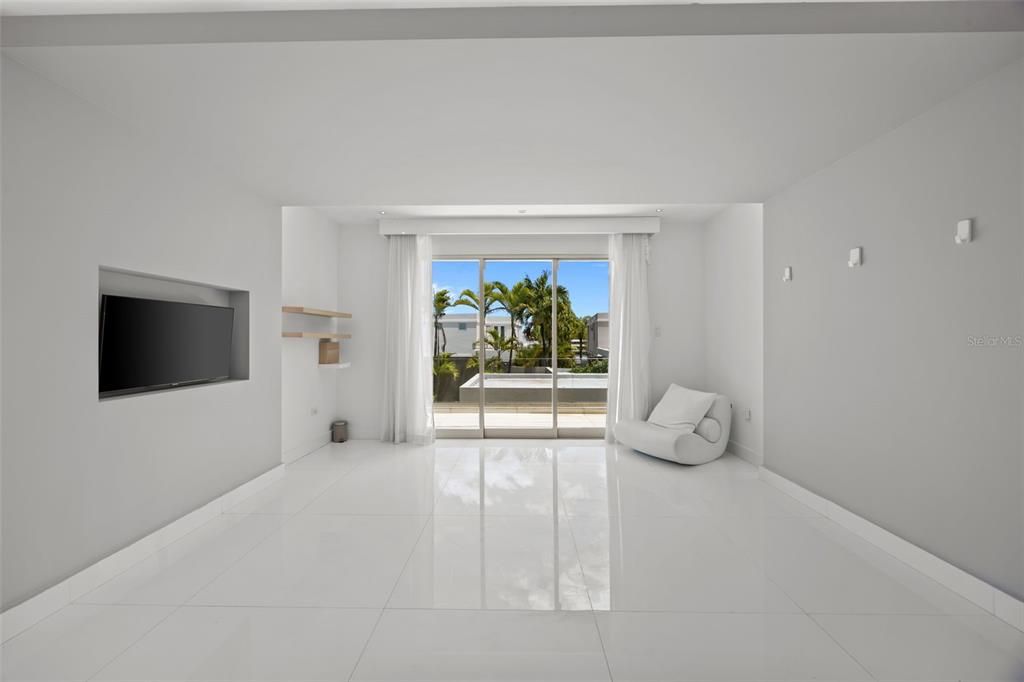 En Venta: $9,000,000 (6 camas, 7 baños, 8000 Pies cuadrados)