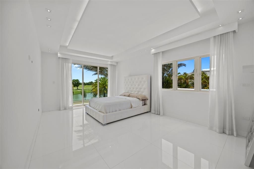 En Venta: $9,000,000 (6 camas, 7 baños, 8000 Pies cuadrados)