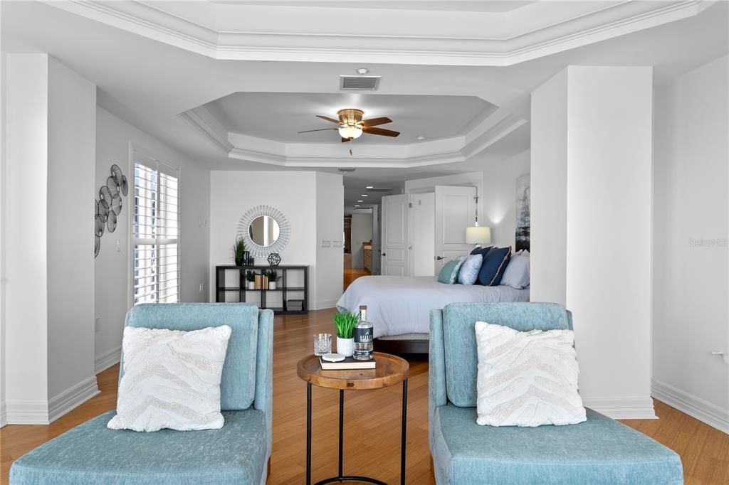 For Sale: $4,250,000 (5 beds, 4 baths, 5100 Square Feet)