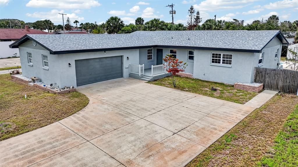 For Sale: $499,000 (4 beds, 3 baths, 2110 Square Feet)