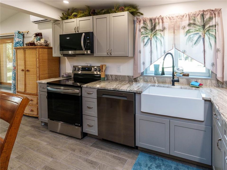 En Venta: $360,000 (2 camas, 2 baños, 1370 Pies cuadrados)