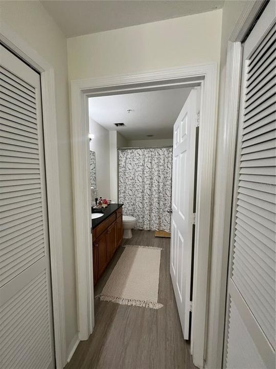 Activo con contrato: $2,800 (2 camas, 2 baños, 962 Pies cuadrados)