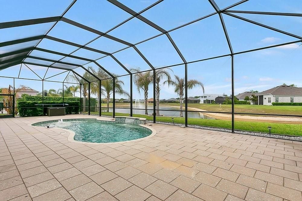 Active With Contract: $888,000 (4 beds, 3 baths, 2545 Square Feet)