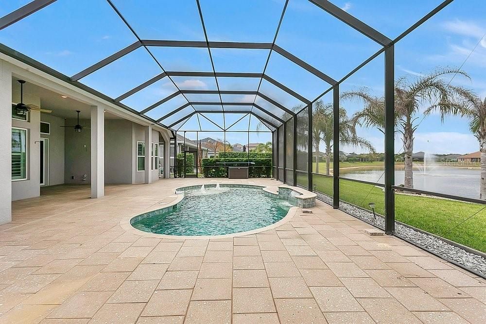 Active With Contract: $888,000 (4 beds, 3 baths, 2545 Square Feet)