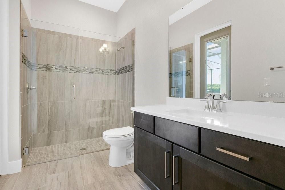 Active With Contract: $888,000 (4 beds, 3 baths, 2545 Square Feet)