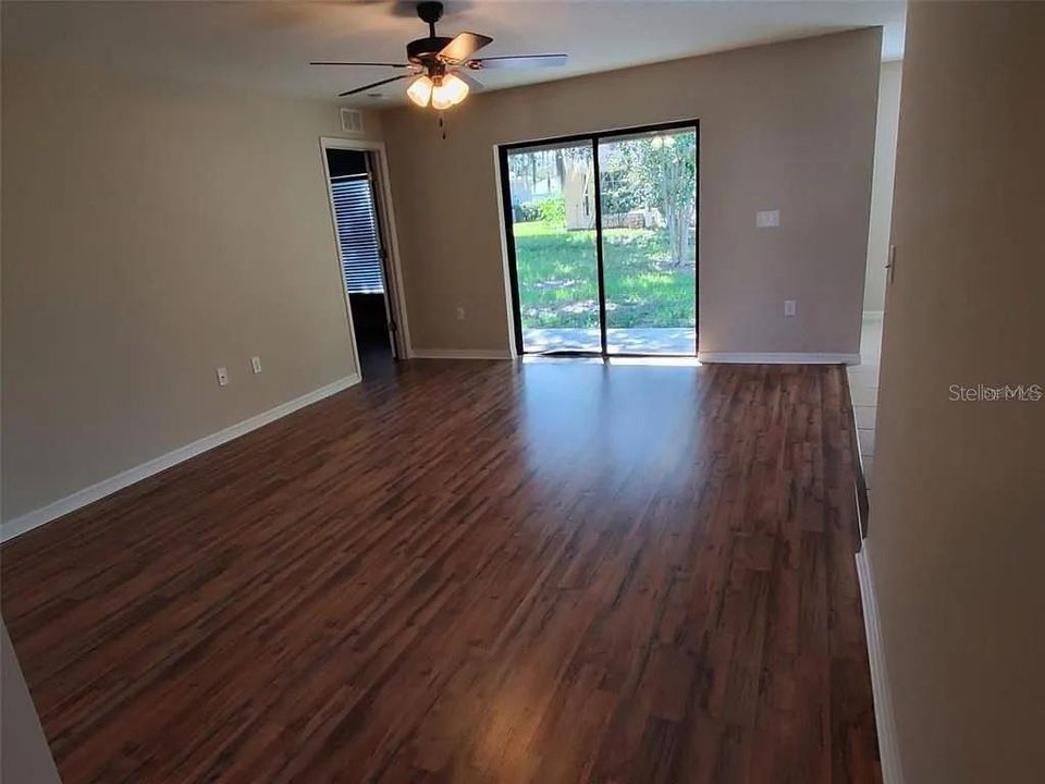For Rent: $2,150 (3 beds, 2 baths, 1362 Square Feet)