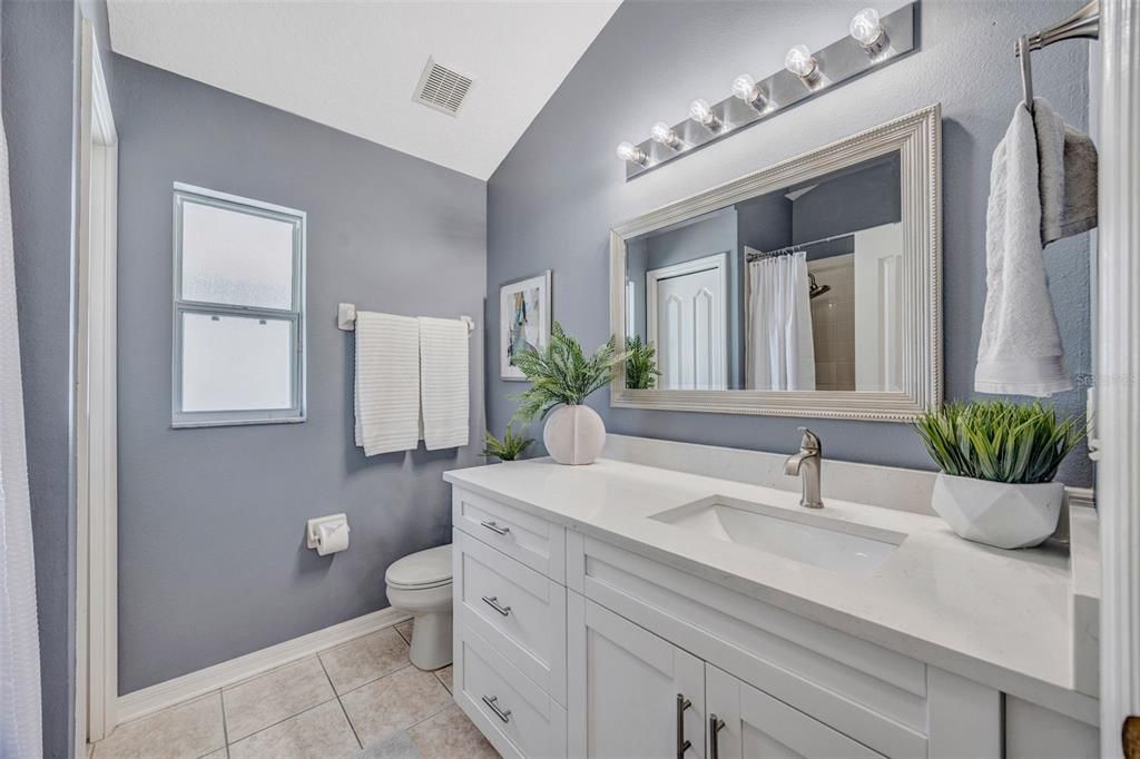 Active With Contract: $314,900 (3 beds, 2 baths, 1713 Square Feet)