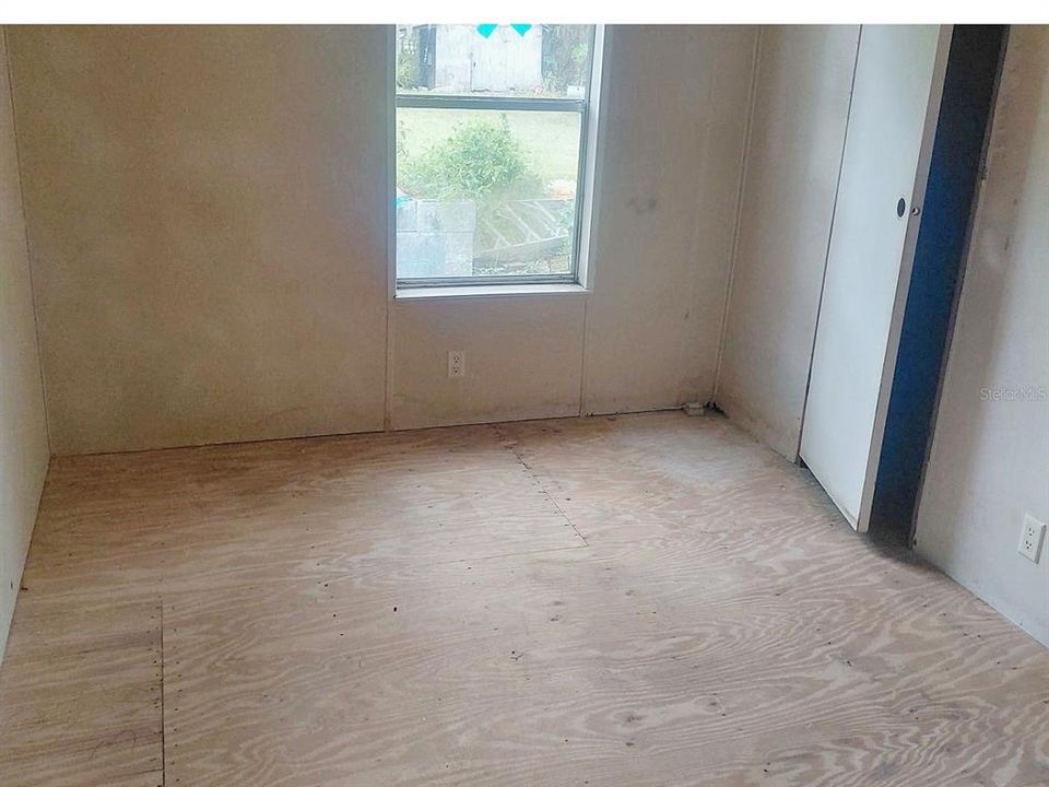 For Sale: $134,900 (2 beds, 2 baths, 1152 Square Feet)